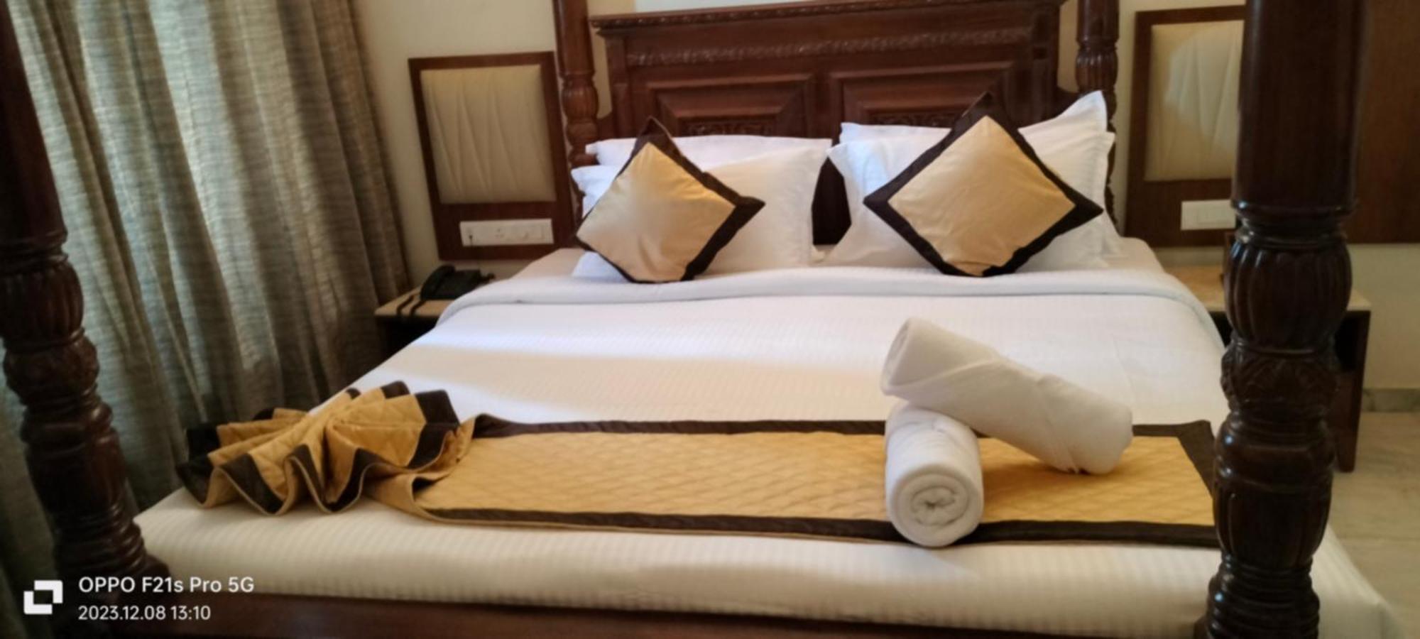 Hotel Saratharajans Мадурай Экстерьер фото